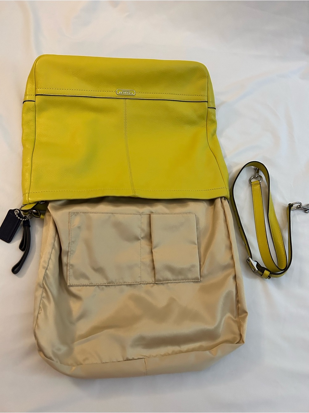 Coach Park Pebbled Leather Hobo - Picture 14 of 14
